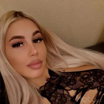 Elegantes Ex-Laufstegmodel, 21j, 170cm, B-K&ouml;rbchen, Hotel- & Hausbesuche