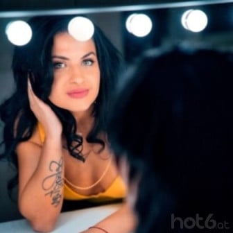 Junggirl Wien, 24, 162cm, 50kg, gr&uuml;ne Augen, Naturbusen 75B, Escort & Privatbesuche