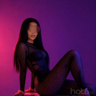 Selbstbewusste Lady, Kurvenreich - Individueller Service mit Schutz