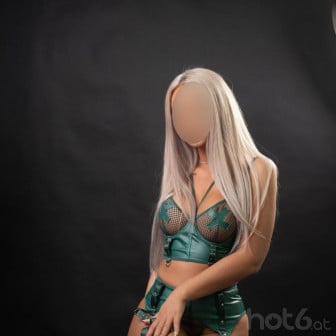 Ema zum ersten Mal im Haus - K&uuml;ssen, Tantra, Massage, Deepthroat, K&ouml;rperbesamung, Brustbesamung, Lesben, Fusserotik, Girlfriendsex, Franz&ouml;sisch, Spanisch, Facesitting